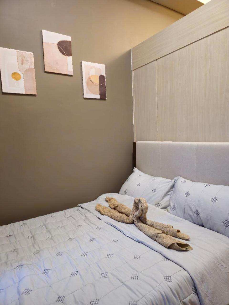 Serene Suite In Jazz Residences Makati City Exterior photo